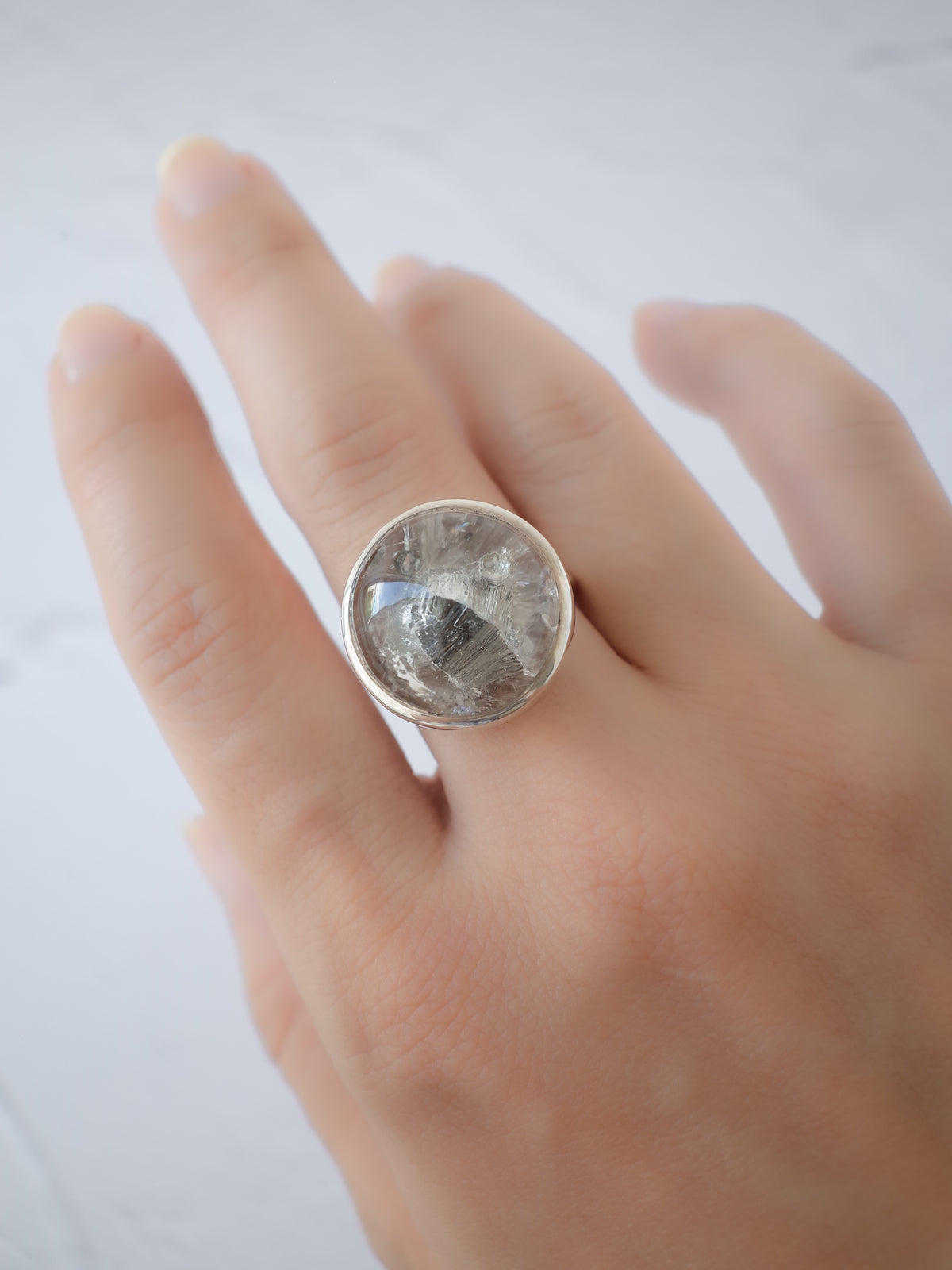 Biotite in Quartz Ring