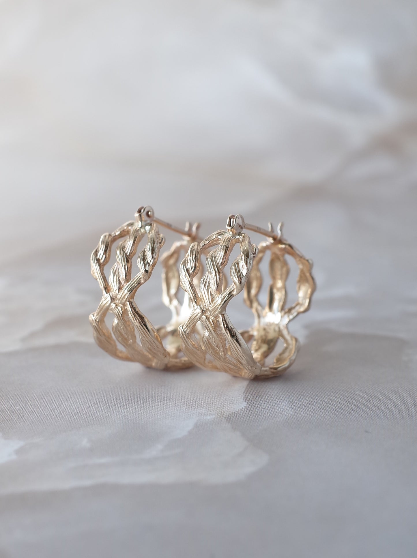 ARAN Hoop Earrings - K10YG -
