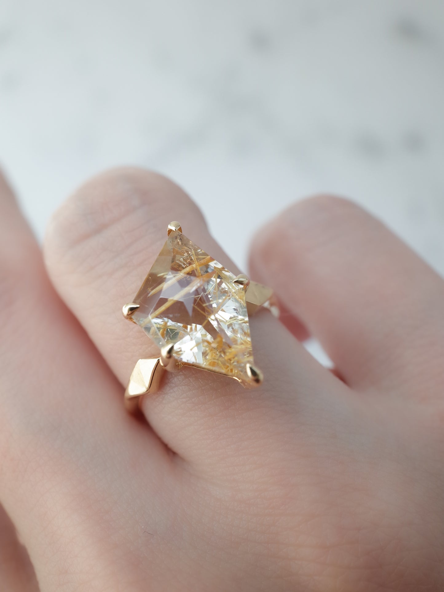 Rutilated Quartz / cut by CANNA