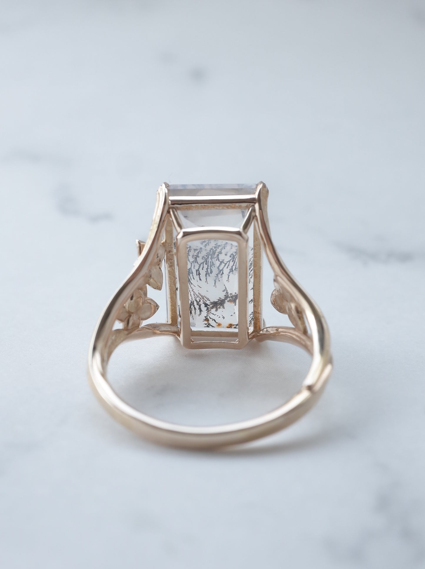 Dendritic Quartz / cut by CANNA - d4