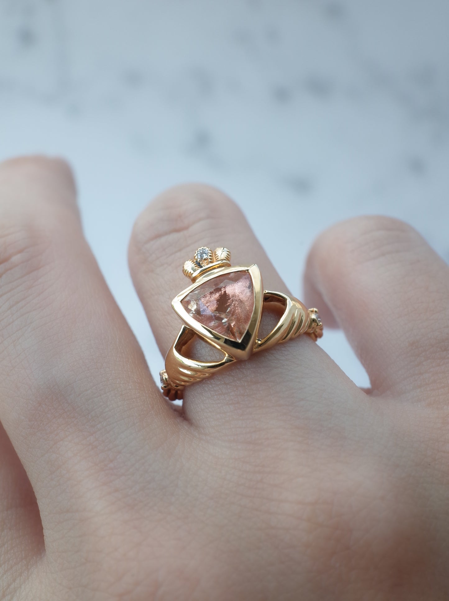 Oregon Sunstone Claddagh Ring