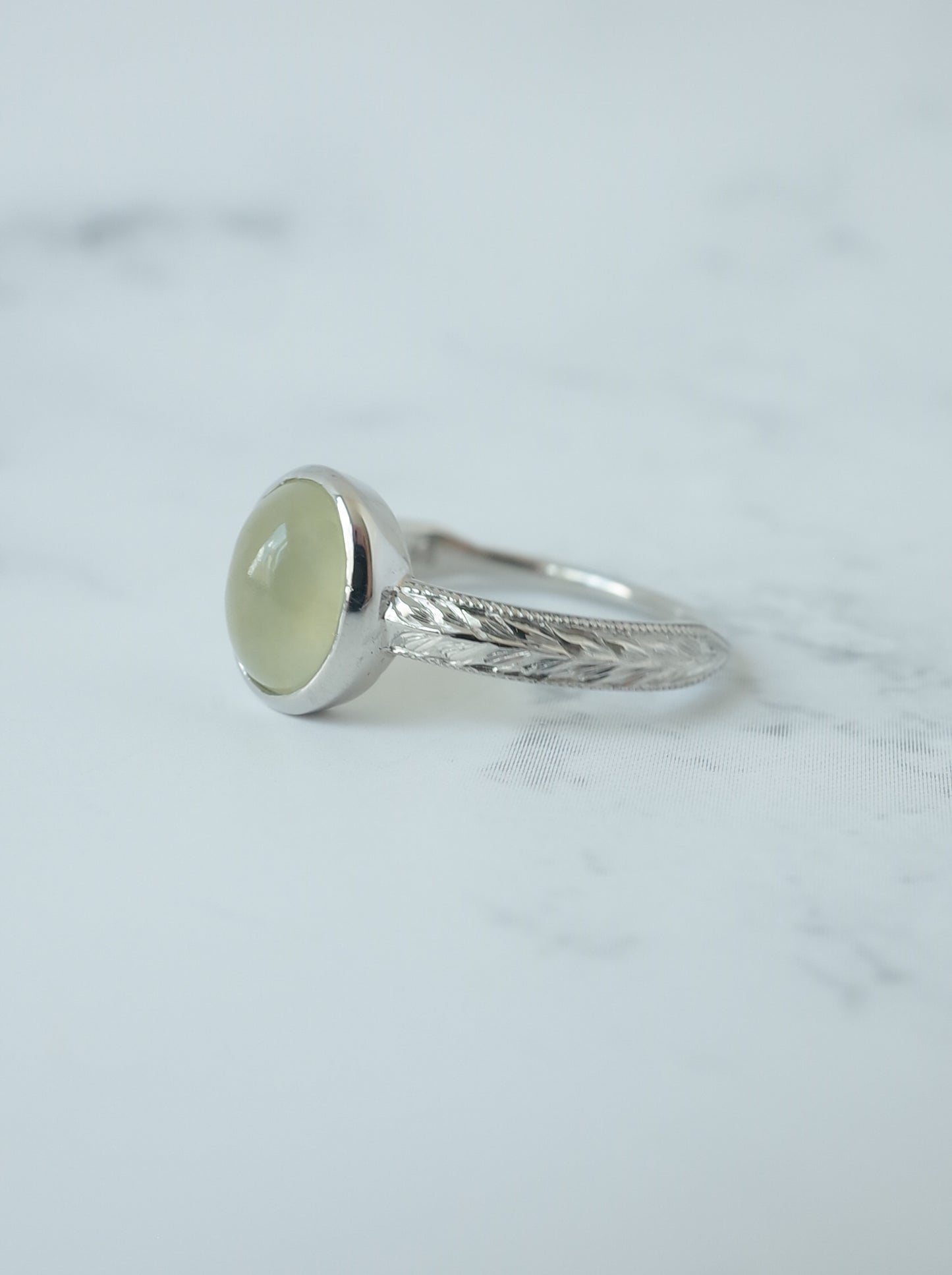 Jadeite Hawaiian Ring - 6