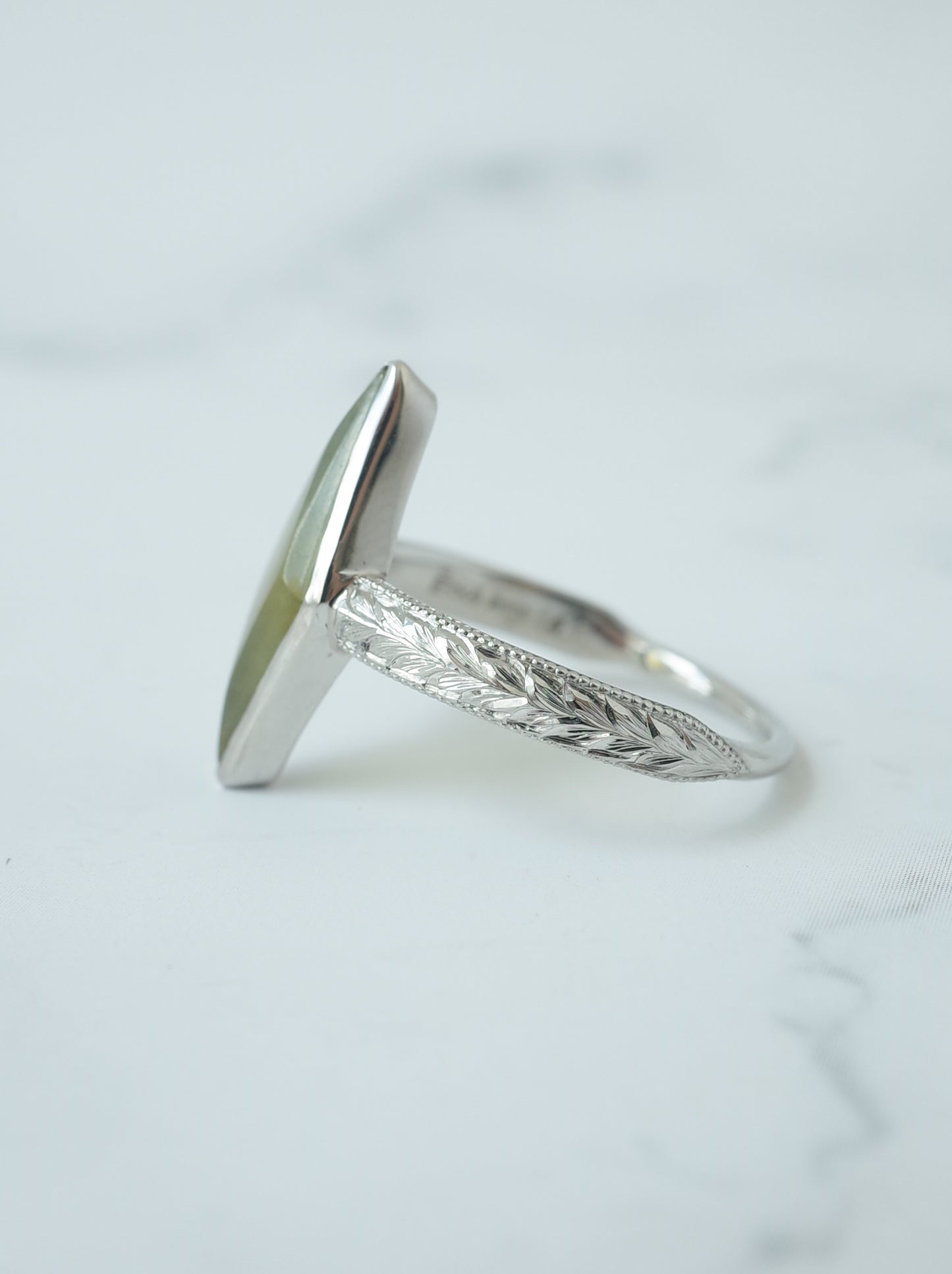 Jadeite Hawaiian Ring - 8