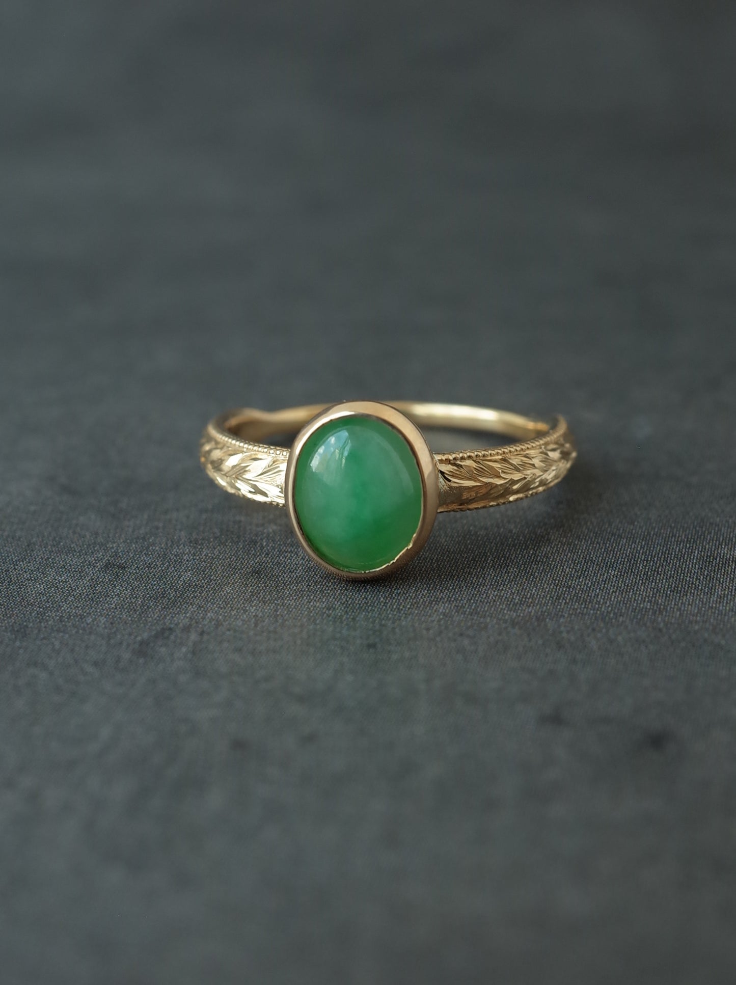 Jadeite Hawaiian Ring - 4