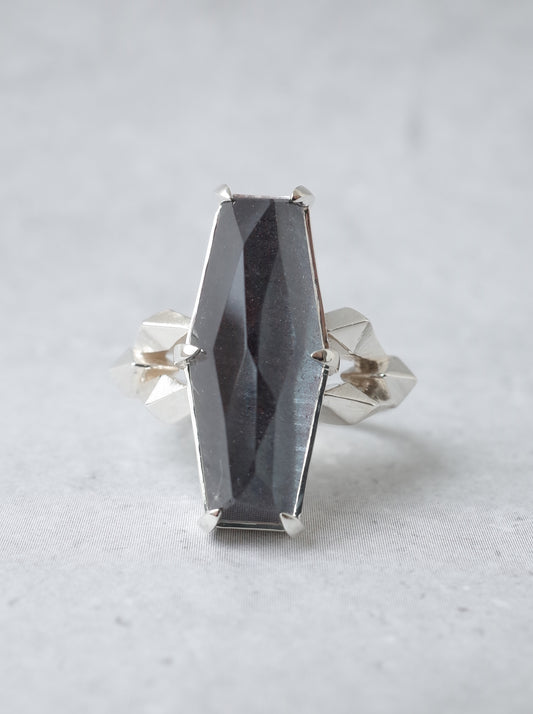 Hematite in Quartz CRYSTALLIZE Ring / cut by CANNA