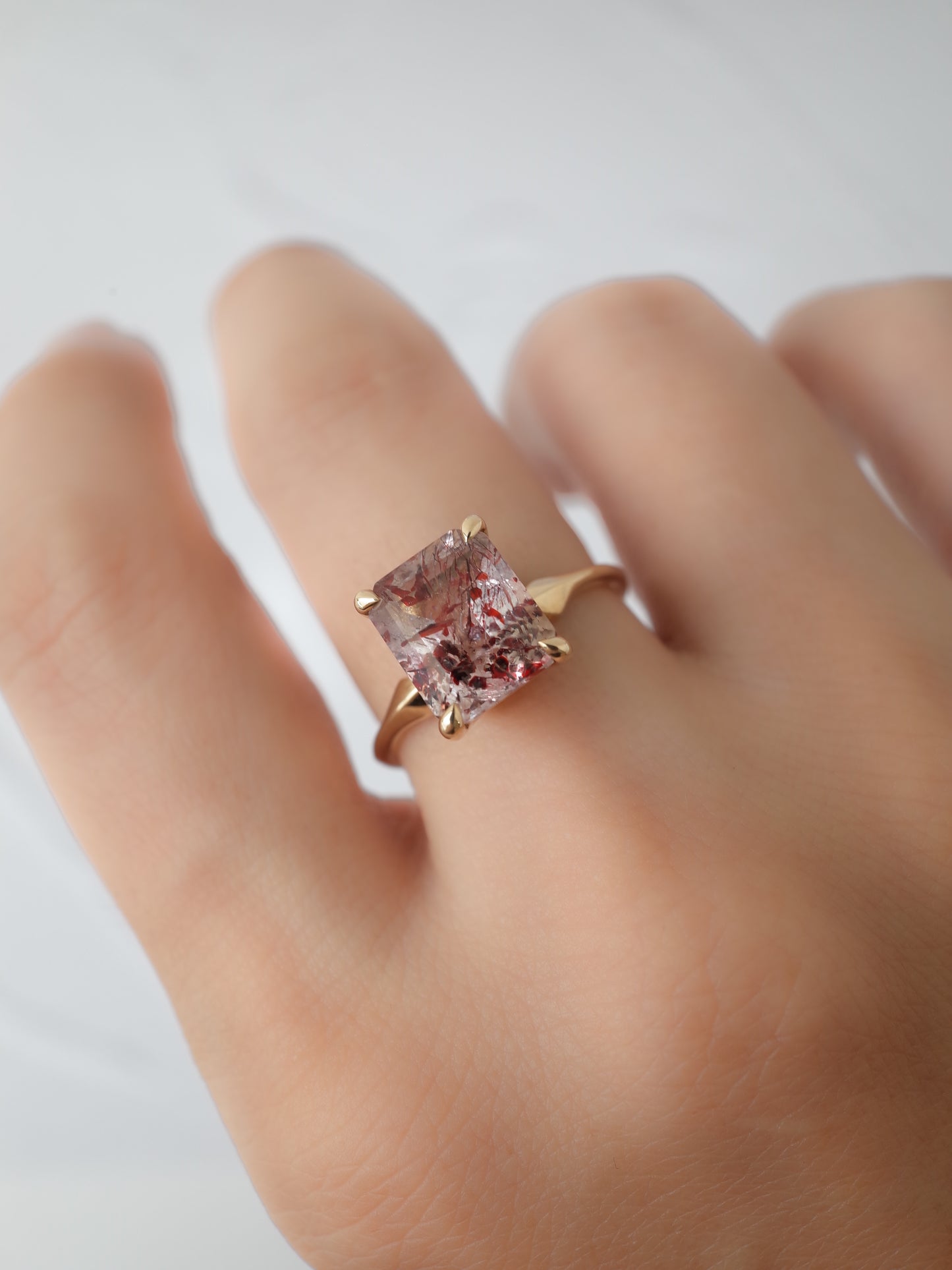 Lepidocrocite in Quartz Ring