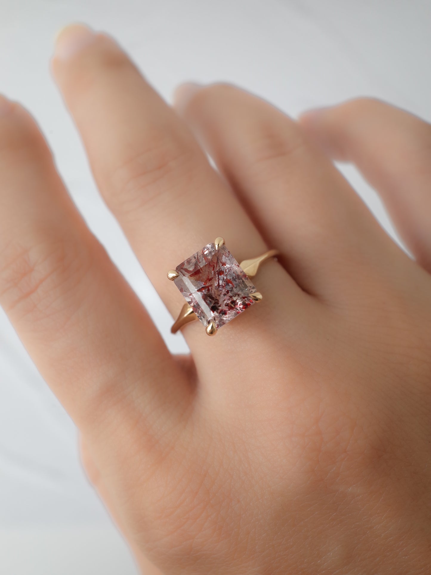 Lepidocrocite in Quartz Ring