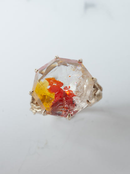 Aurora Quartz Ring / cut by CANNA -f1