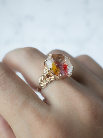 Aurora Quartz Ring / cut by CANNA -f1