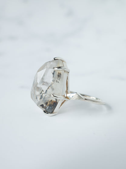 Dendritic Quartz Ring  / cut by CANNA