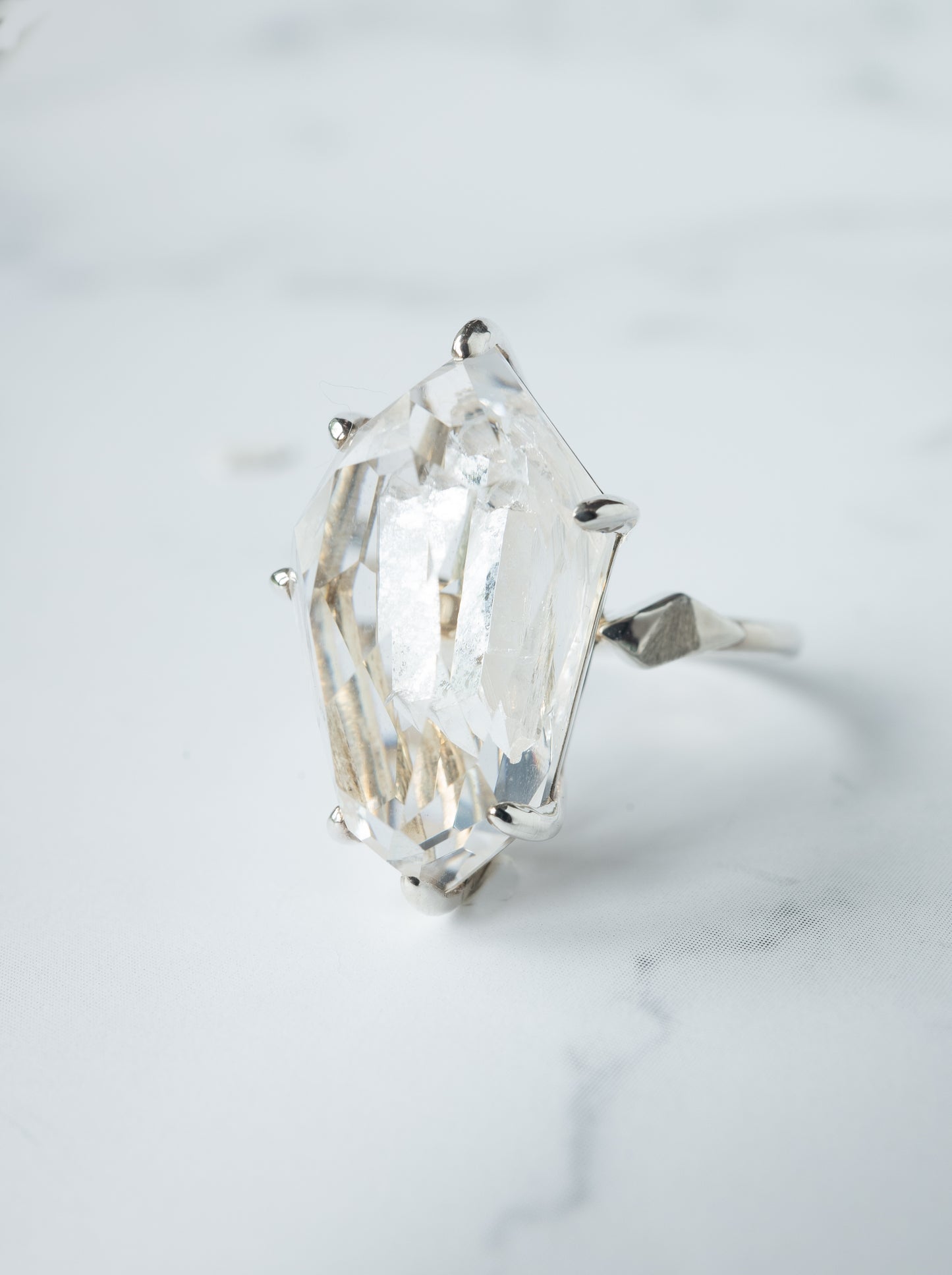 Quartz in Quartz Ring - 1  / cut by CANNA