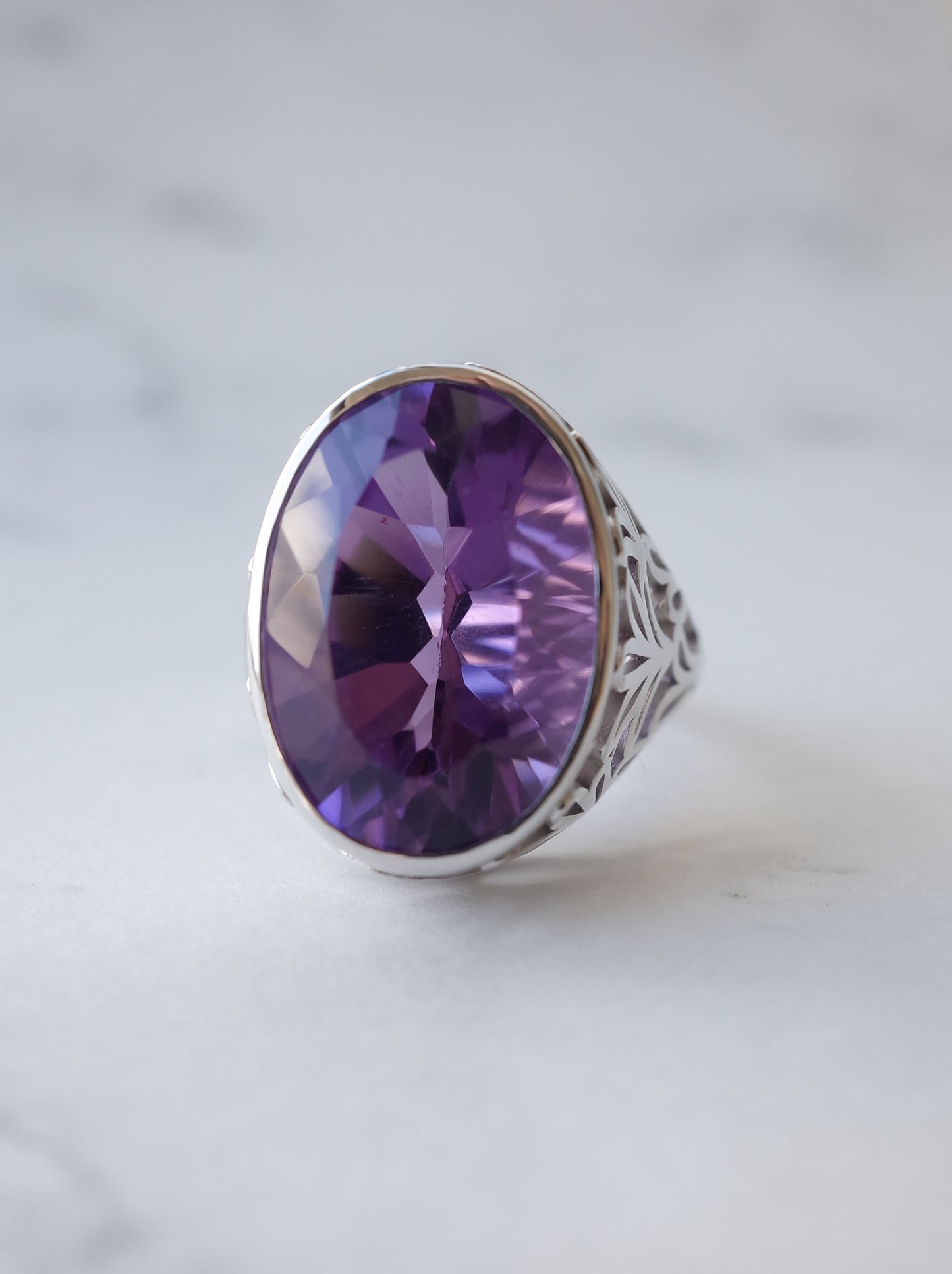 AGAPANTHUS Amethyst Ring