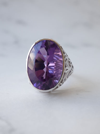 AGAPANTHUS Amethyst Ring