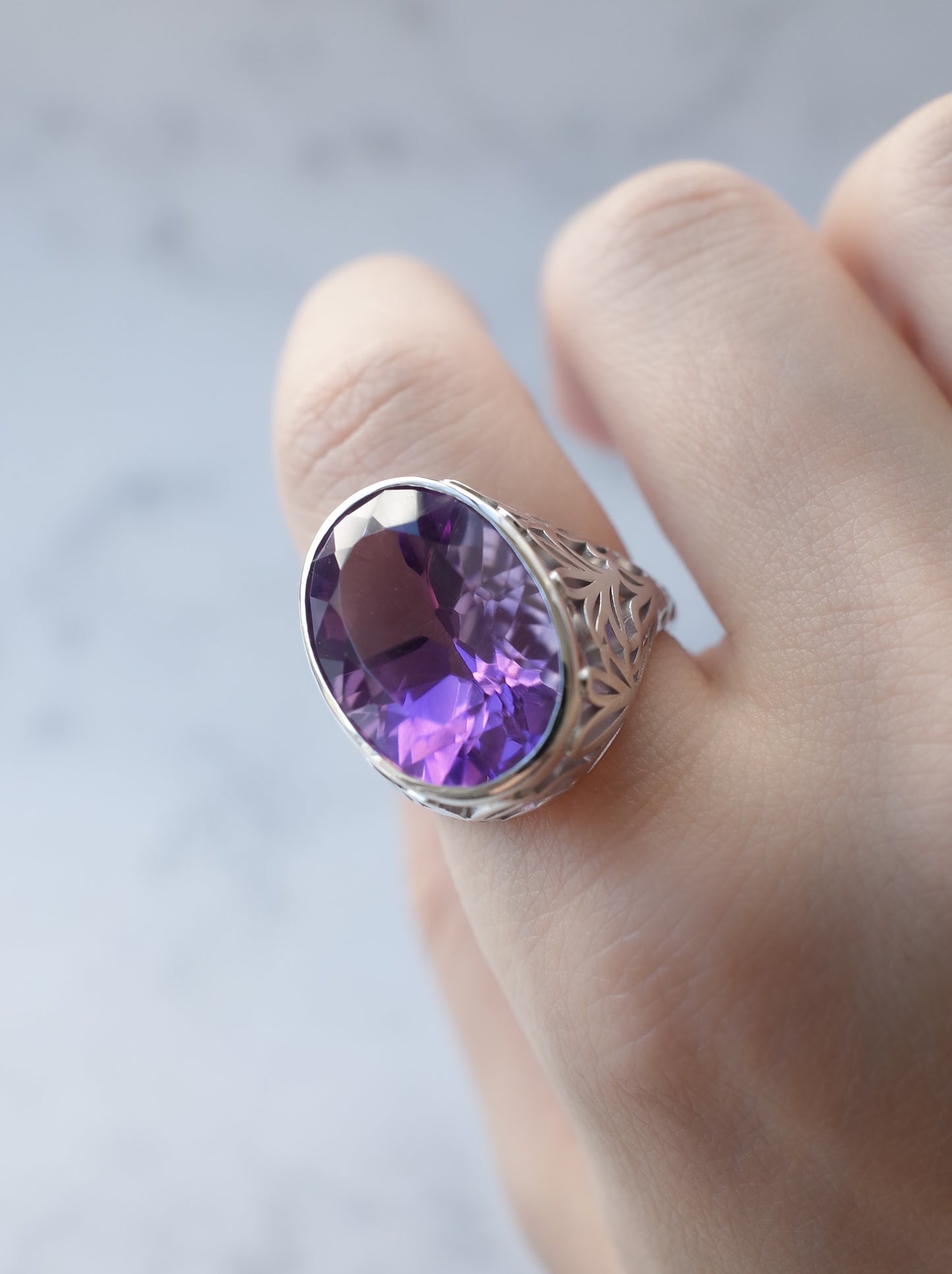 AGAPANTHUS Amethyst Ring