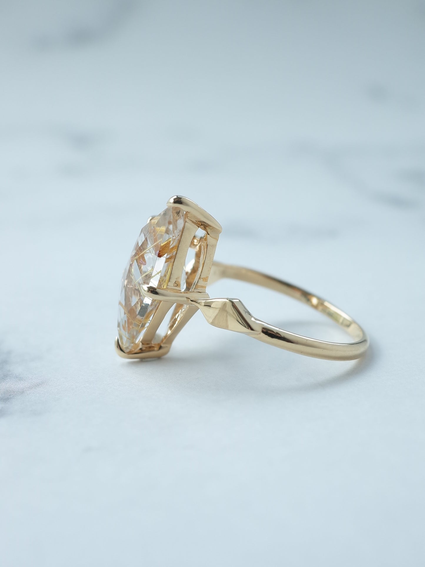 Rutilated Quartz / cut by CANNA