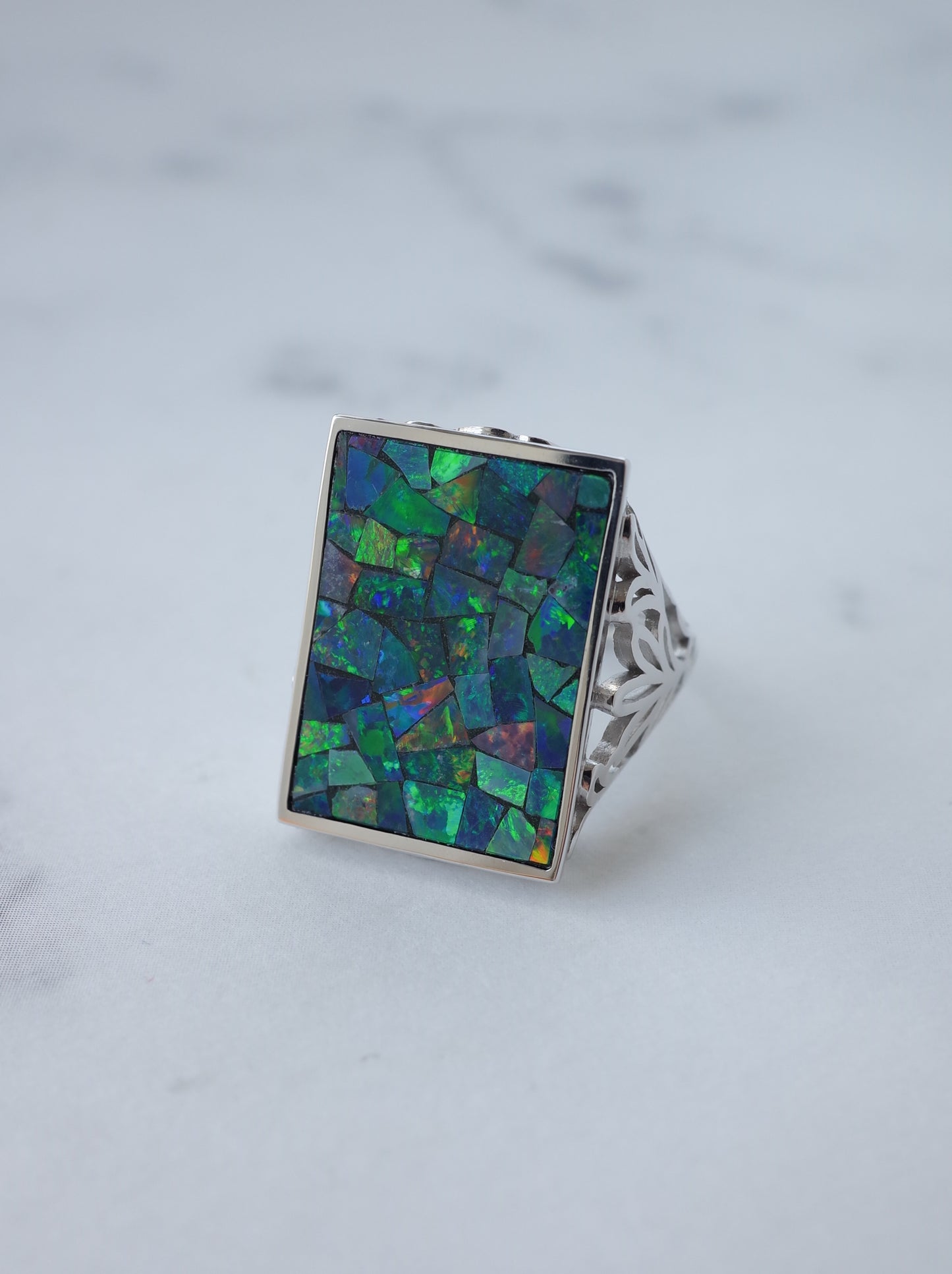 AGAPANTHUS Mosaic Opal Ring