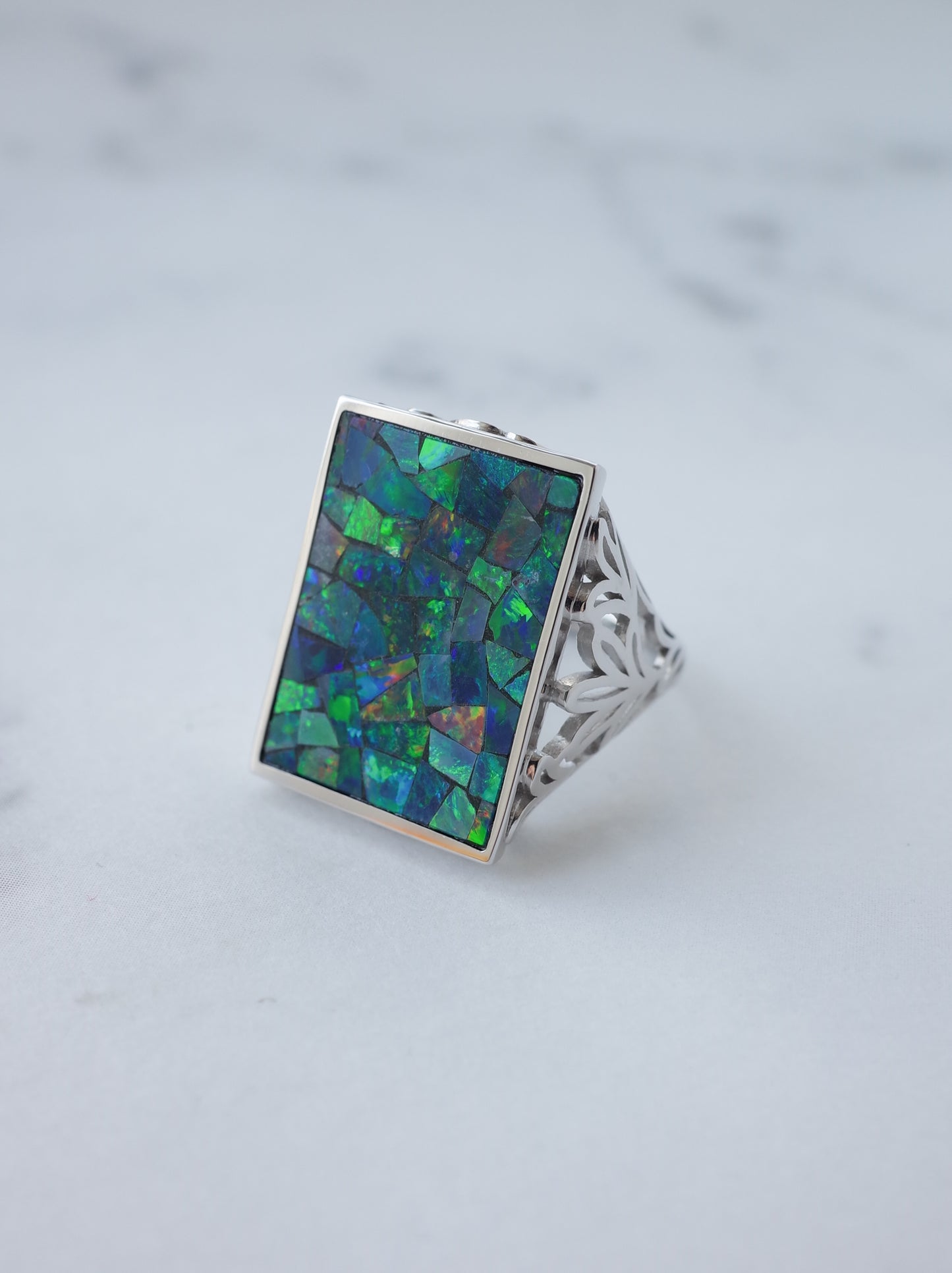 AGAPANTHUS Mosaic Opal Ring