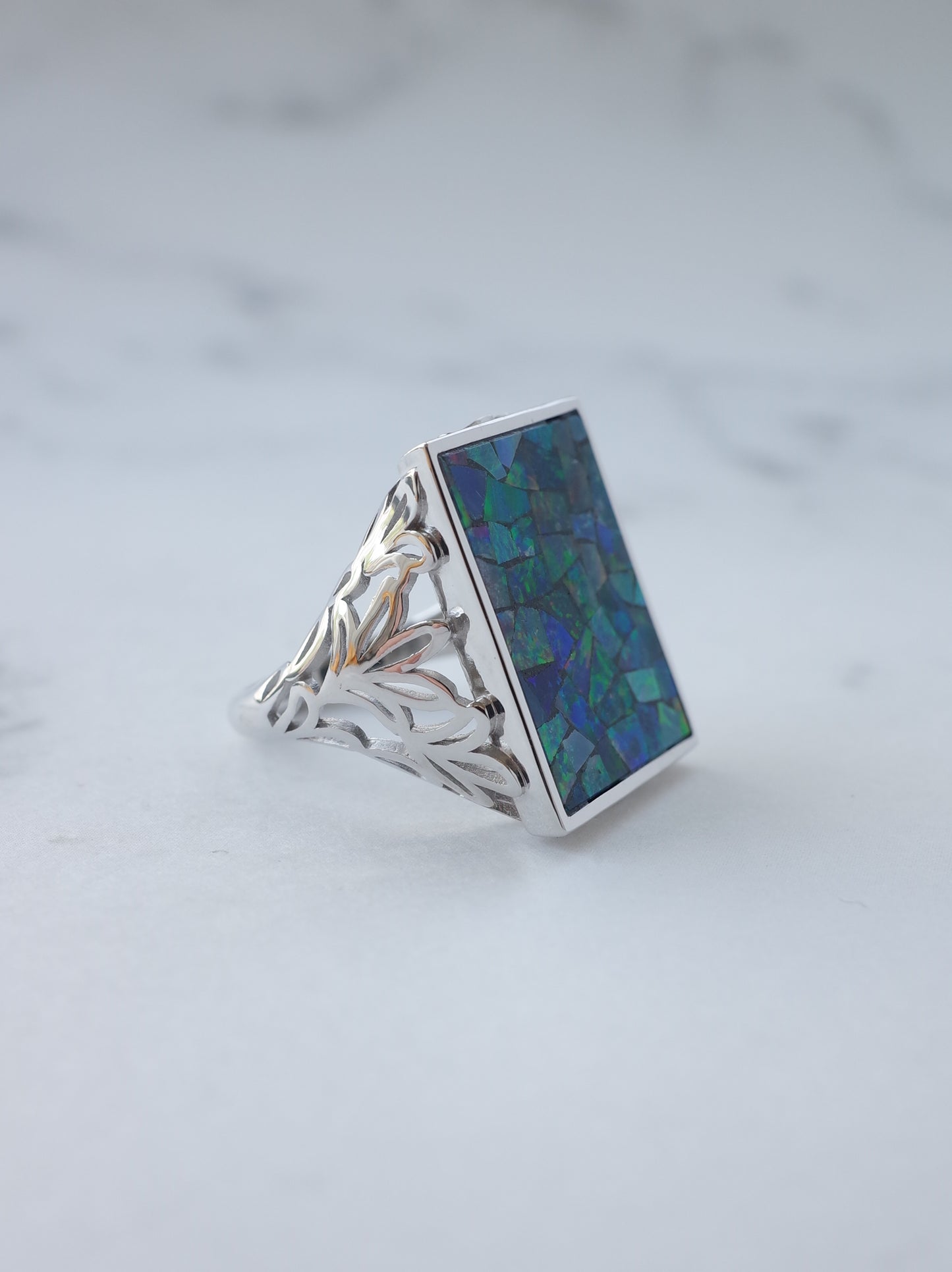 AGAPANTHUS Mosaic Opal Ring