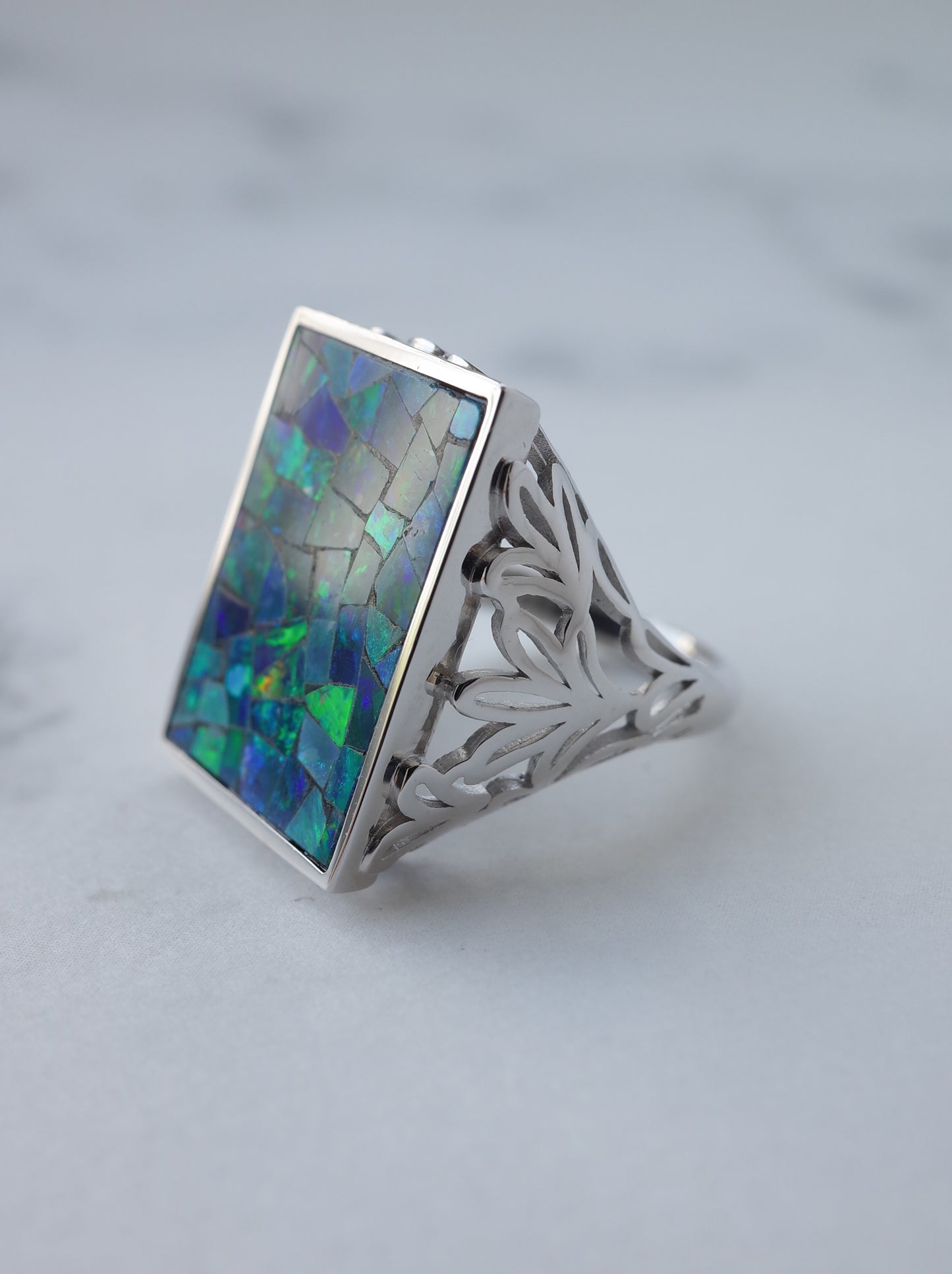 AGAPANTHUS Mosaic Opal Ring