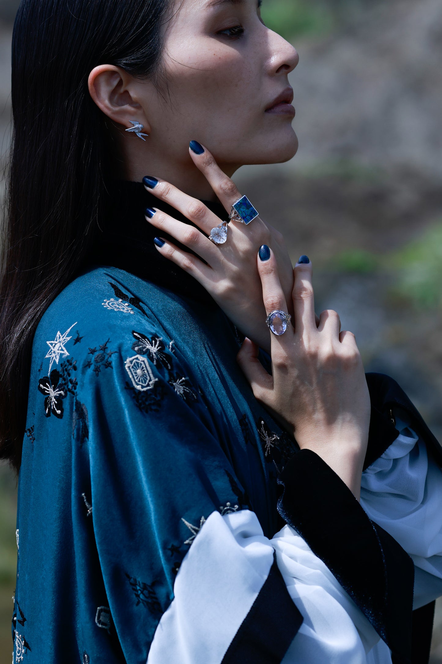 SWALLOW stud earrings