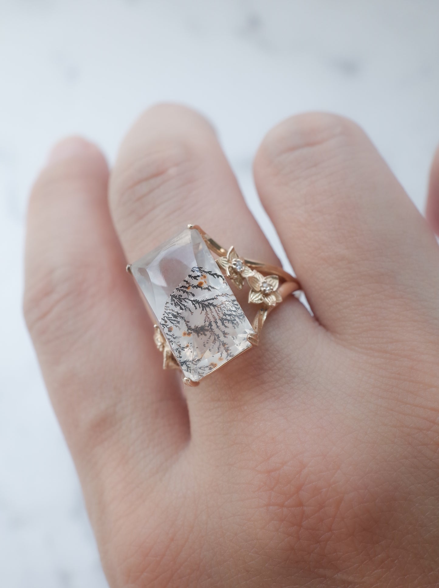 Dendritic Quartz / cut by CANNA - d4