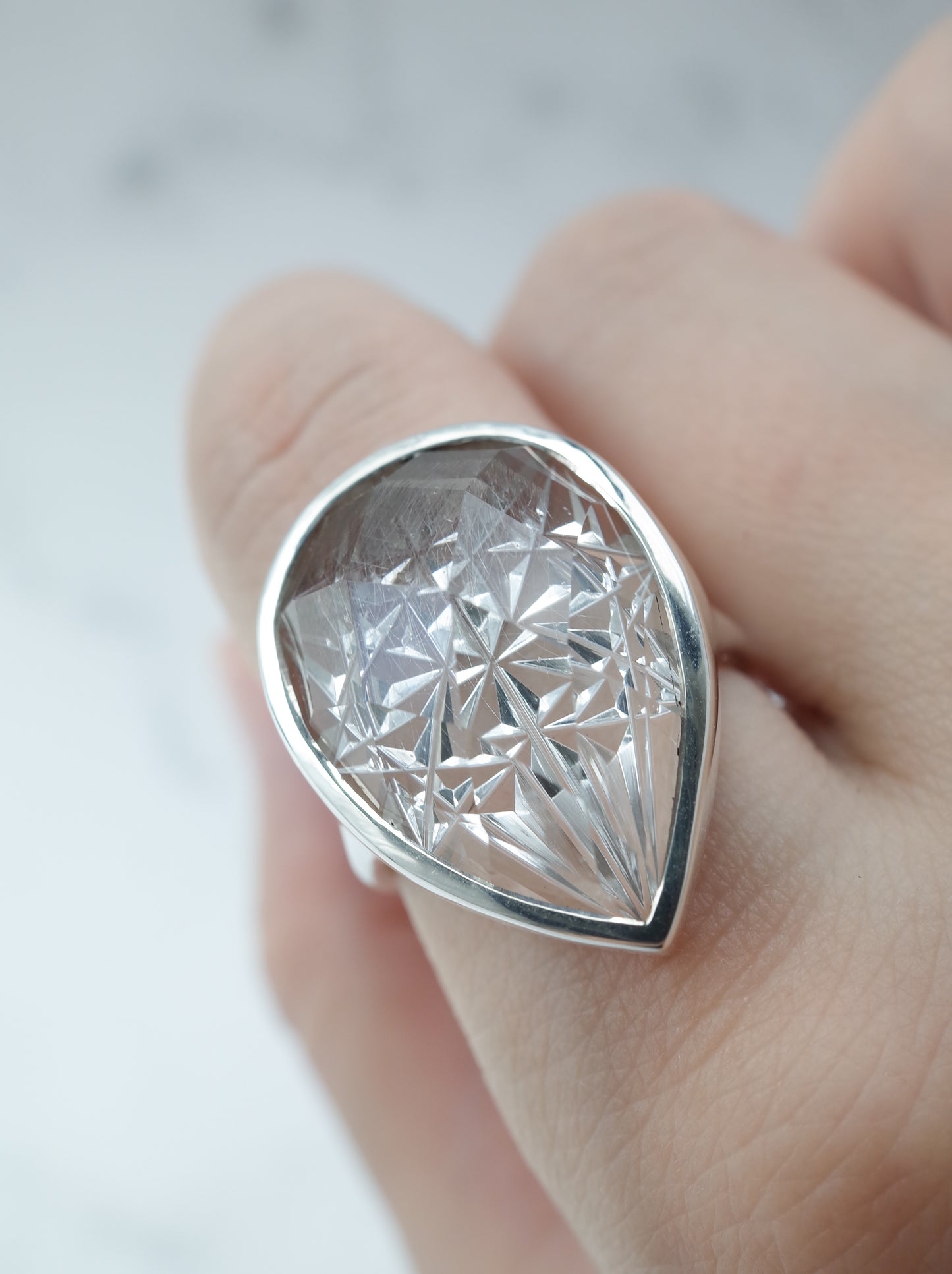 甲州貴石切子 Platinum Ruteilated Quartz Ring