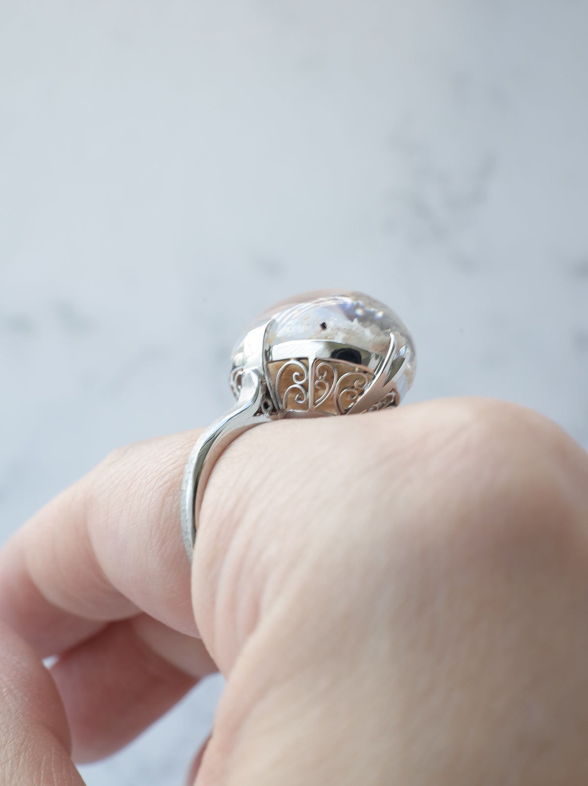 Neo Vintage White Garden Quartz Ring - 2