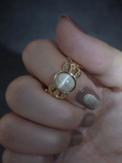 Cat`s Eye Topaz ARAN Ring - Scalloped 8