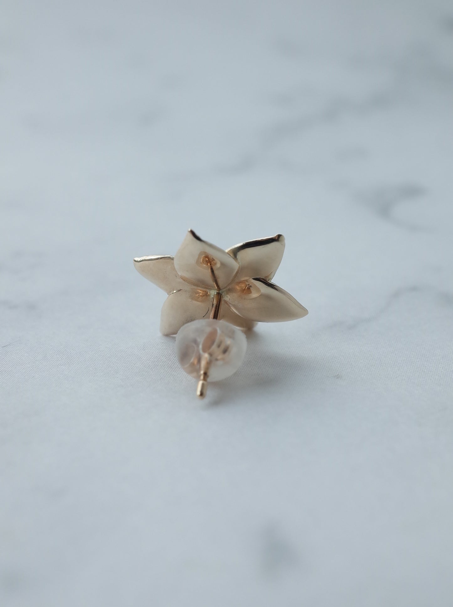 DAFFODIL stud earrings  Single - L