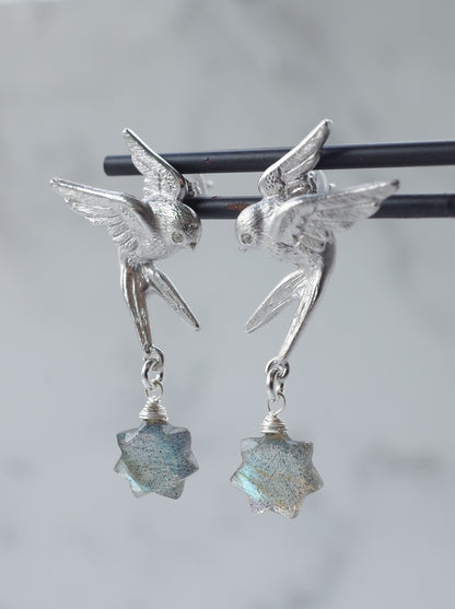 SWALLOW stud earrings with STAR