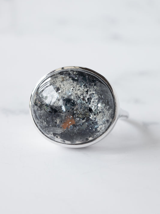 Hematite in Quartz Ring