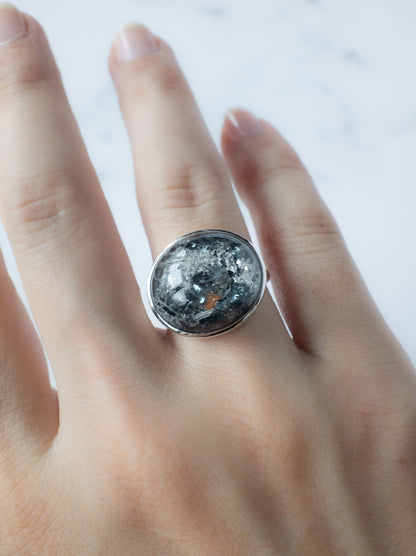 Hematite in Quartz Ring