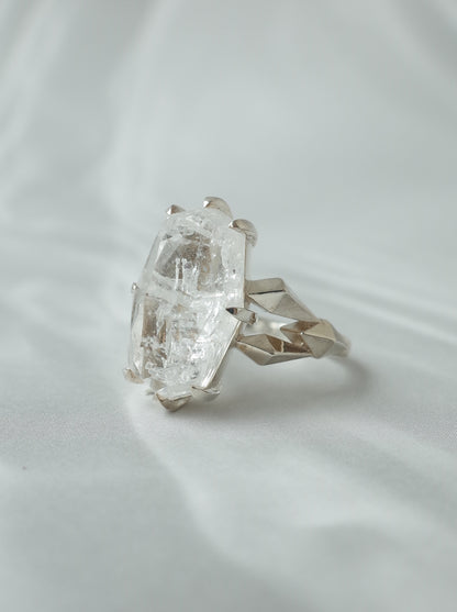 Quartz in Quartz CRYSTALLIZE Ring - 4 / cut by CANNA