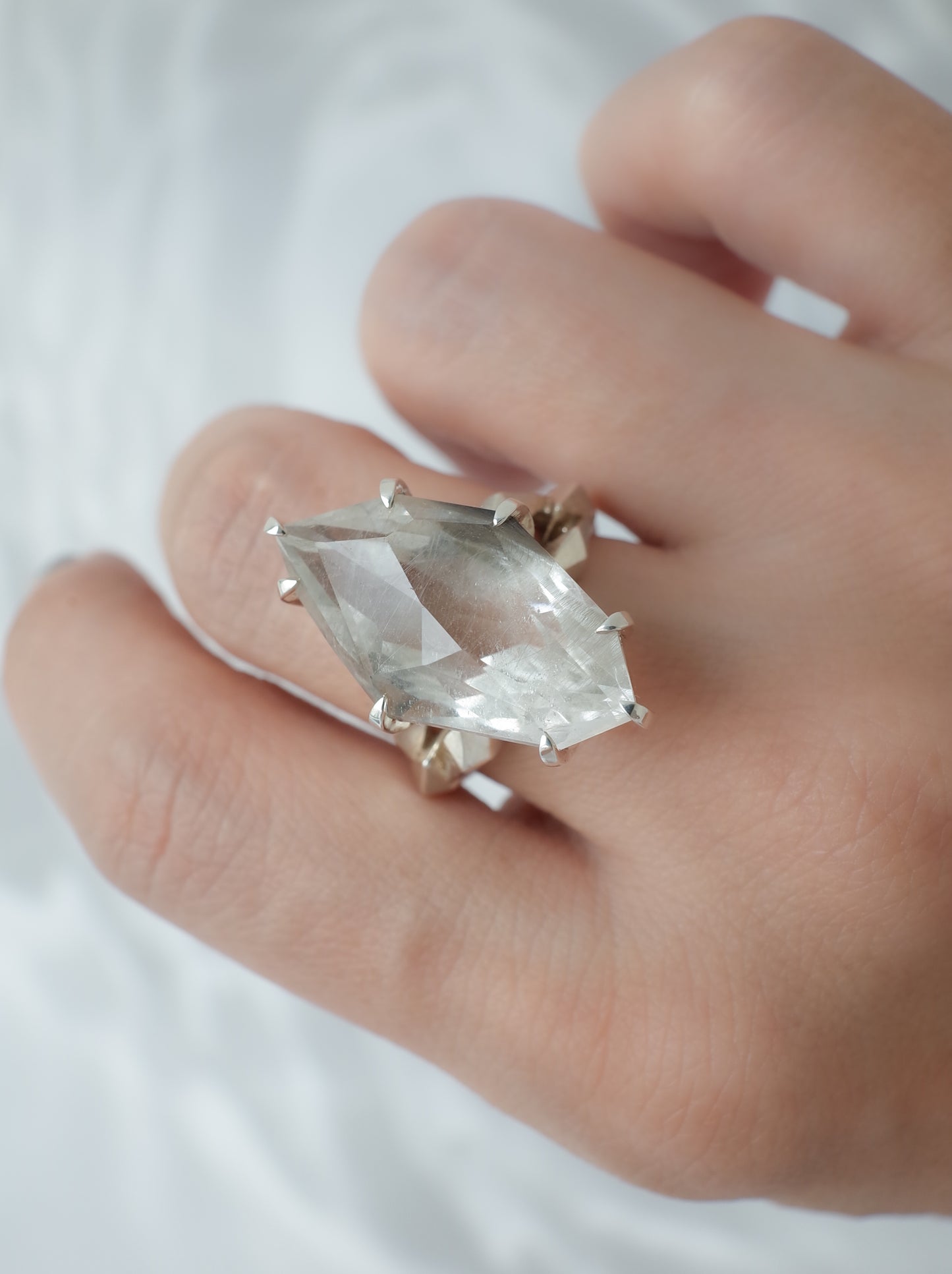 Platinum Ruteilated Quartz CRYSTALLIZE Ring  / cut by CANNA