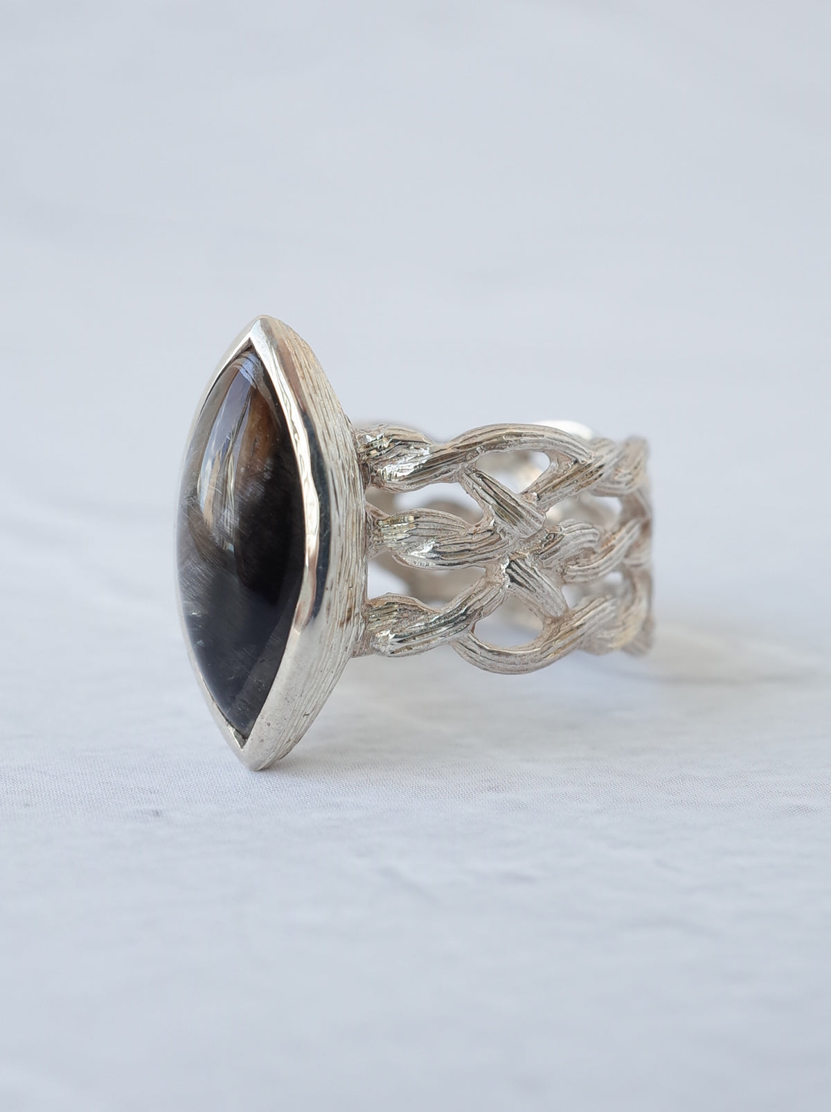 Brookite in Quartz ARAN Ring　