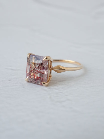 Lepidocrocite in Quartz Ring
