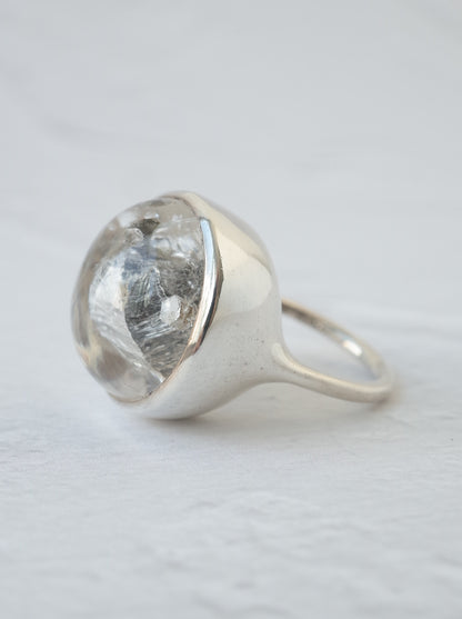 Biotite in Quartz Ring