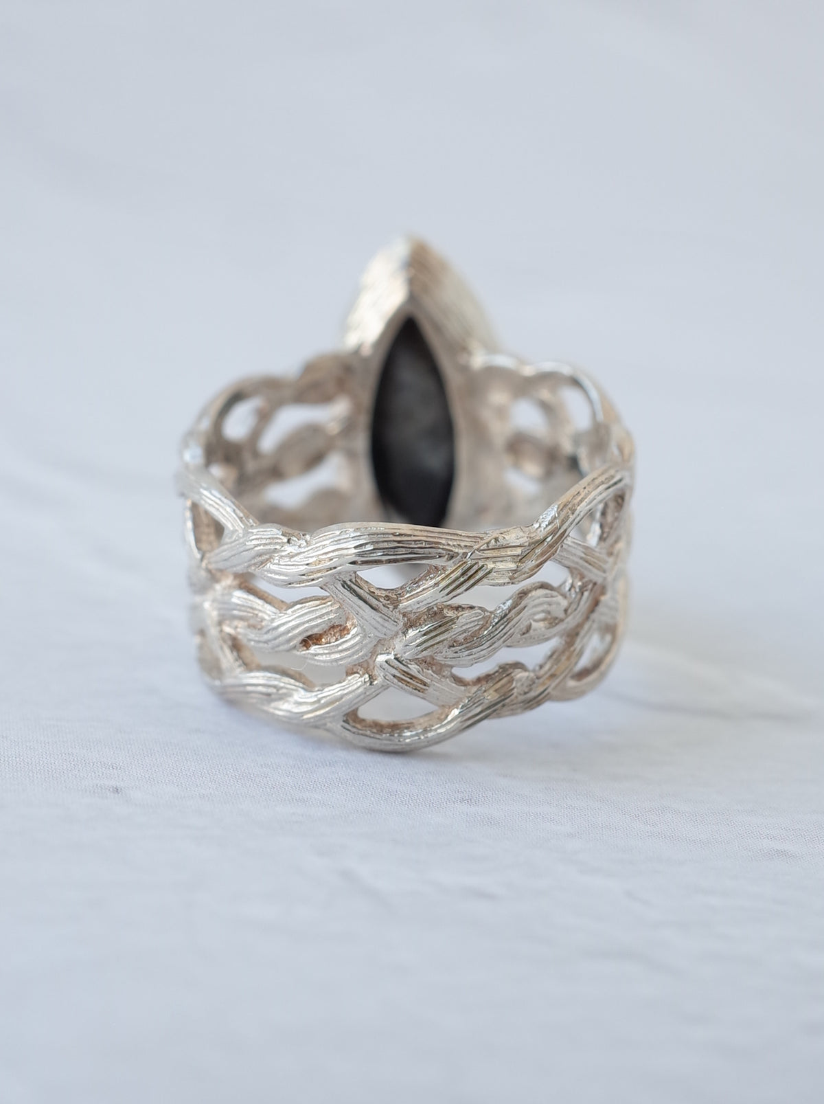 Brookite in Quartz ARAN Ring　