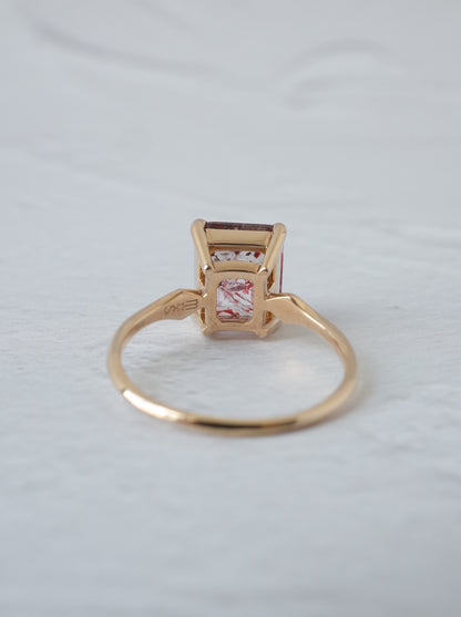 Lepidocrocite in Quartz Ring