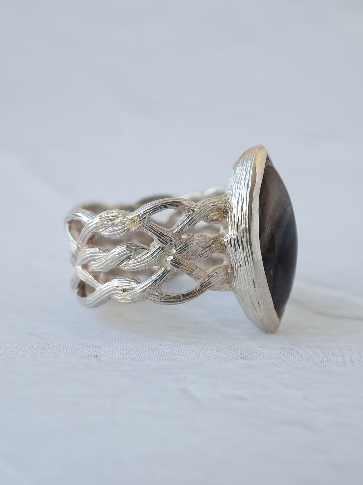 Brookite in Quartz ARAN Ring　