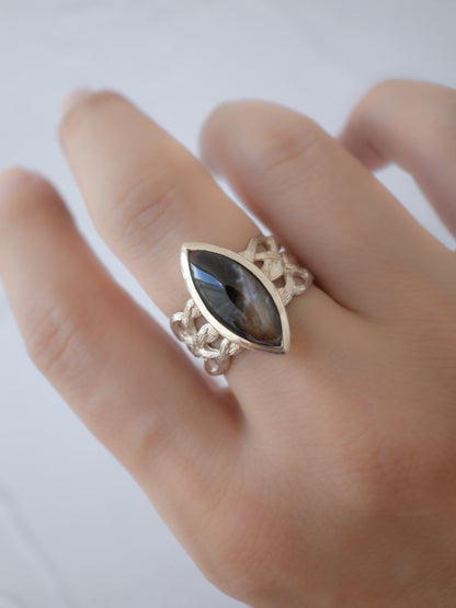 Brookite in Quartz ARAN Ring　