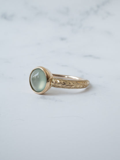 Jadeite Hawaiian Ring - 2