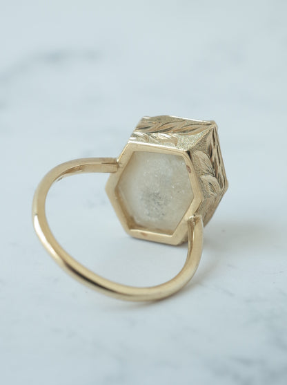 White Garden Quartz Hawaiian Ring - 2