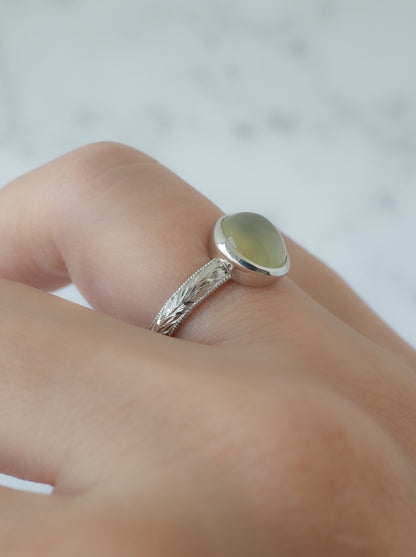 Jadeite Hawaiian Ring - 6