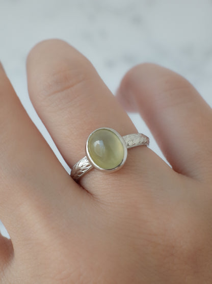 Jadeite Hawaiian Ring - 6