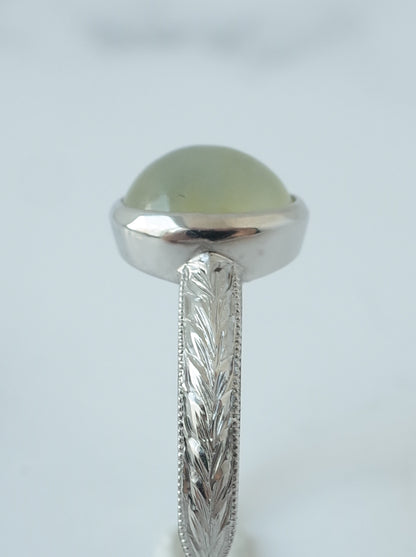 Jadeite Hawaiian Ring - 6