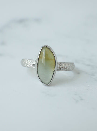 Jadeite Hawaiian Ring - 7