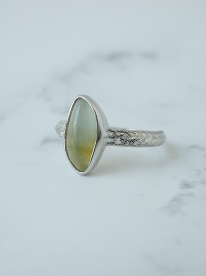 Jadeite Hawaiian Ring - 7