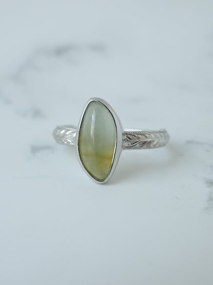 Jadeite Hawaiian Ring - 7