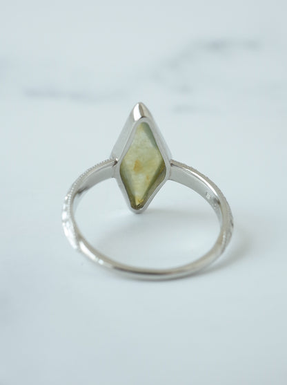 Jadeite Hawaiian Ring - 8